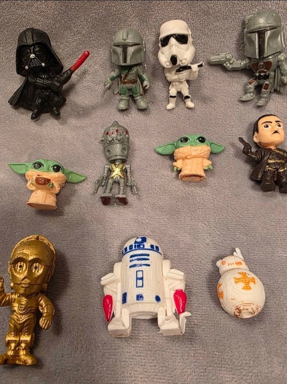 Star Wars  Lot Of PVC Collectiible /Action Cake Top 1" Mini Figures